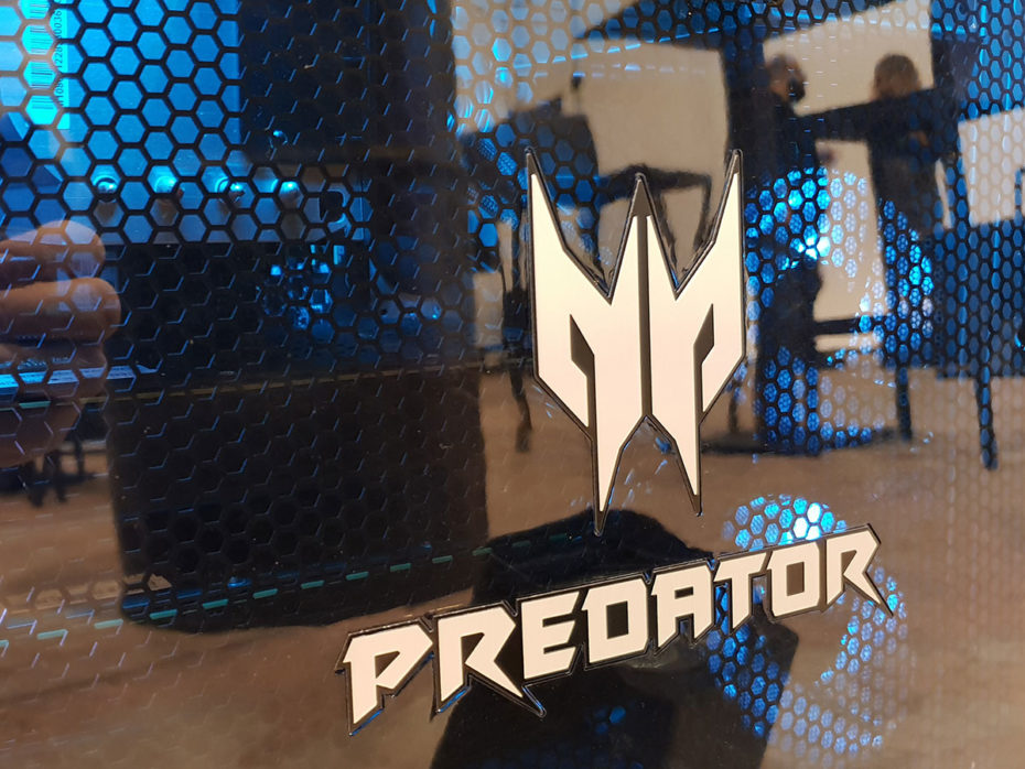 Acer Predator Thronos