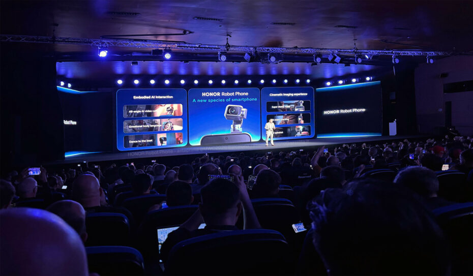 HONOR Robot-Phone @MWC2026 - Photo by TecnoGazzetta